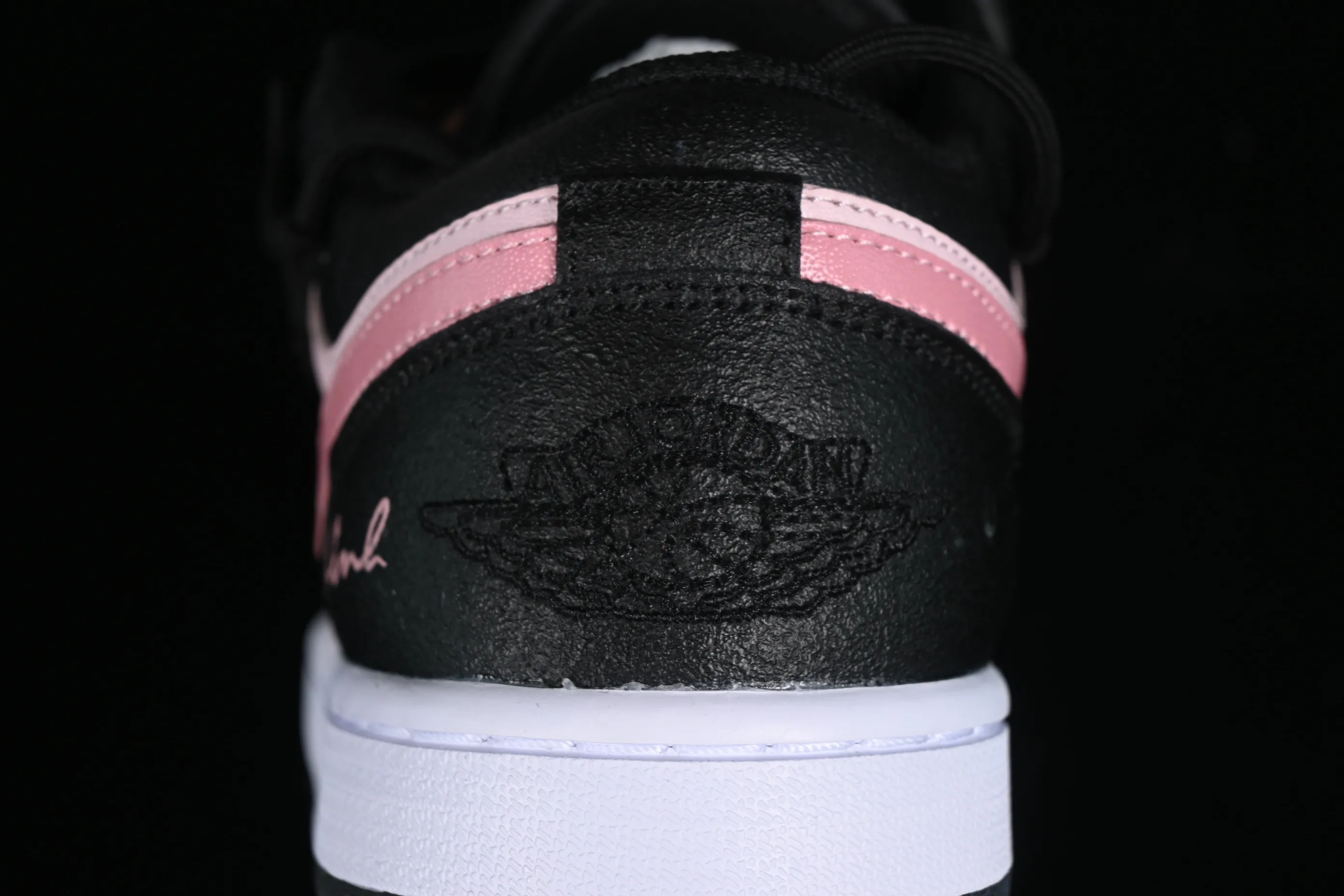 All categories Air Jordan Jordan series basketball shoes Air Jordan 1 Low Air Jordan 1 Low AJ1 Joe 1 Zhizhiberry black pink bow low-top cultural retro basketball shoes DX4374-008